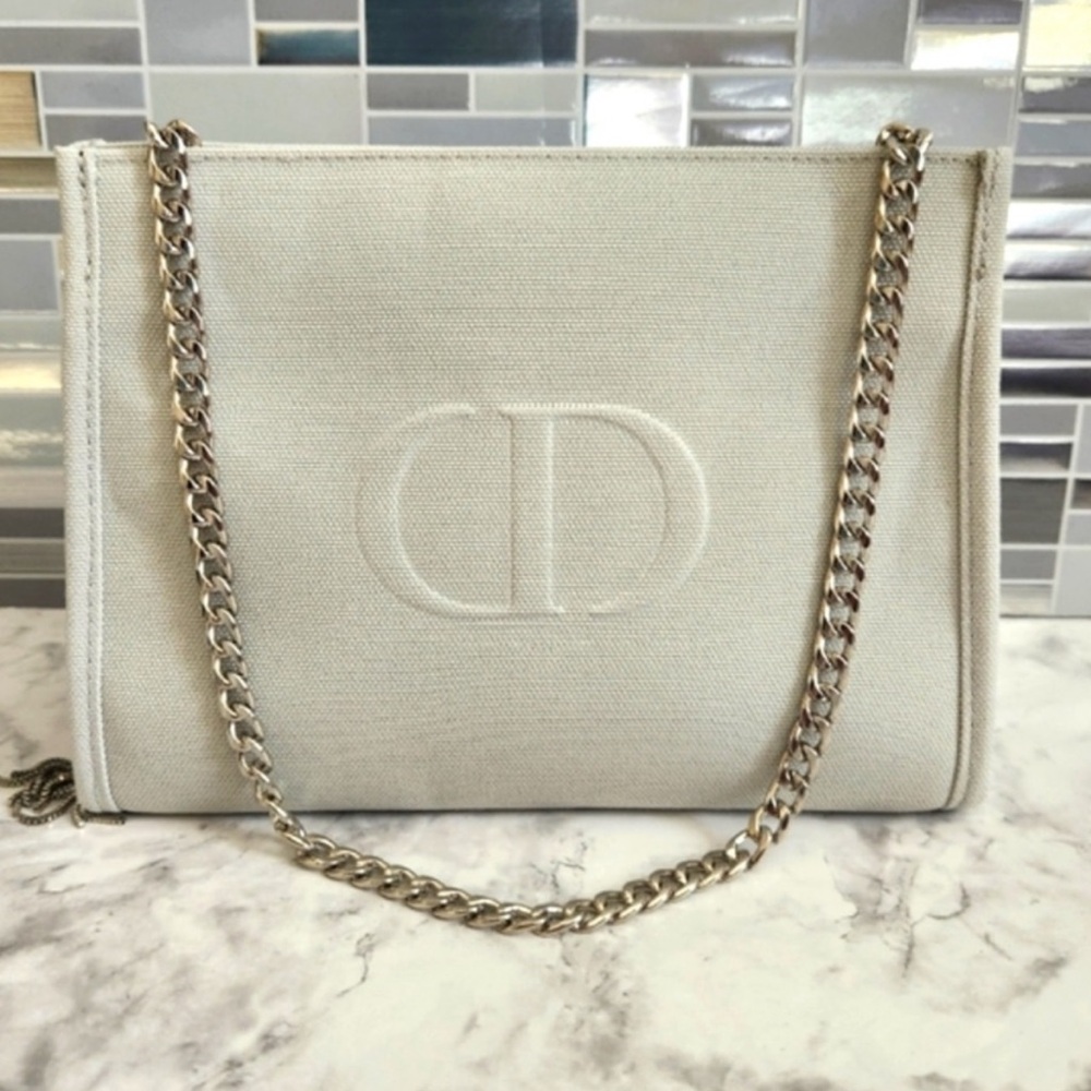 BRAND NEW Vintage DIOR Unbranded Chain Cosmetic Makeup Bag Crossbody.
